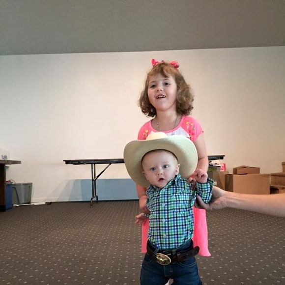 Meet your Posher, Tiffany - Picture 1 of 1